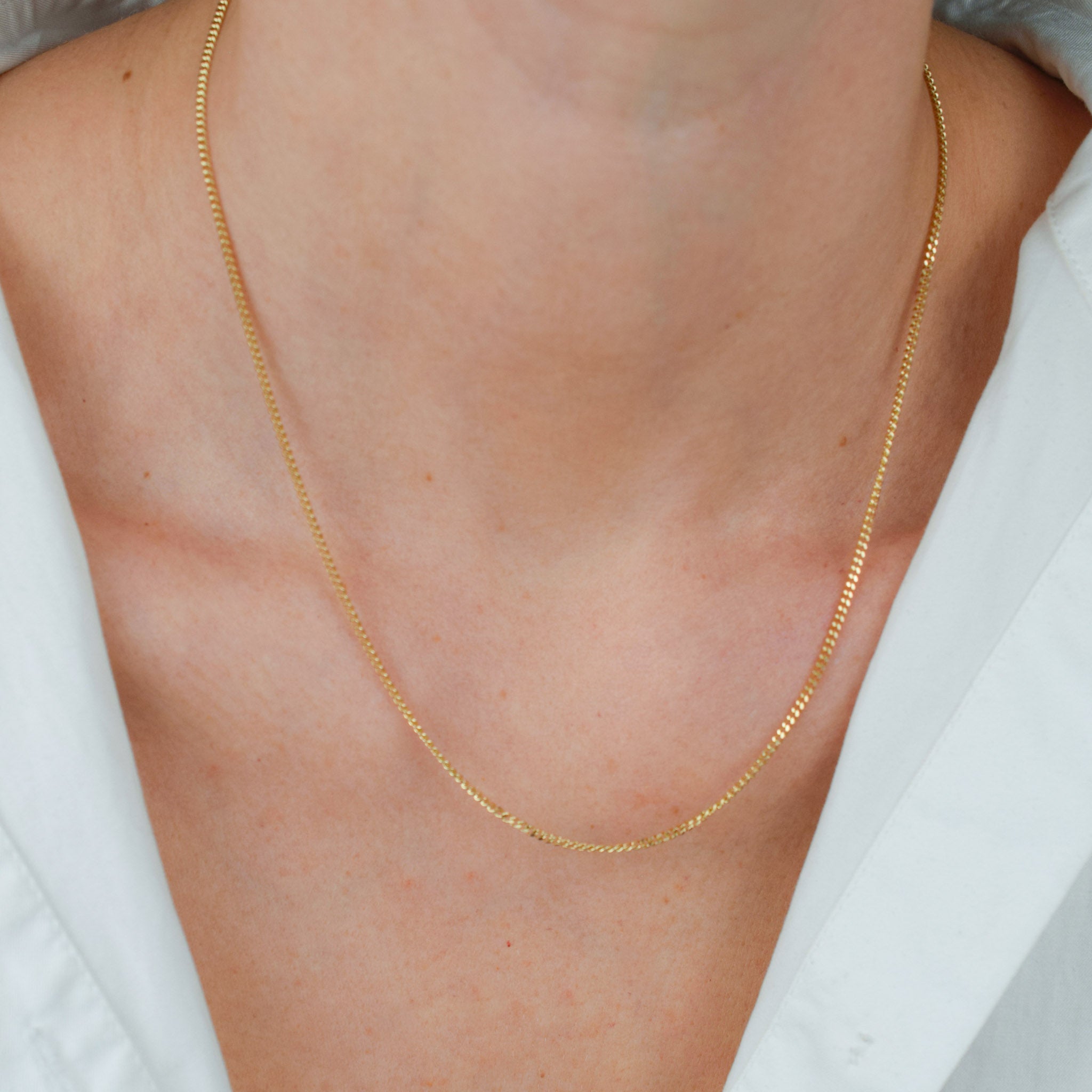 vintage 14k gold curb chain necklace