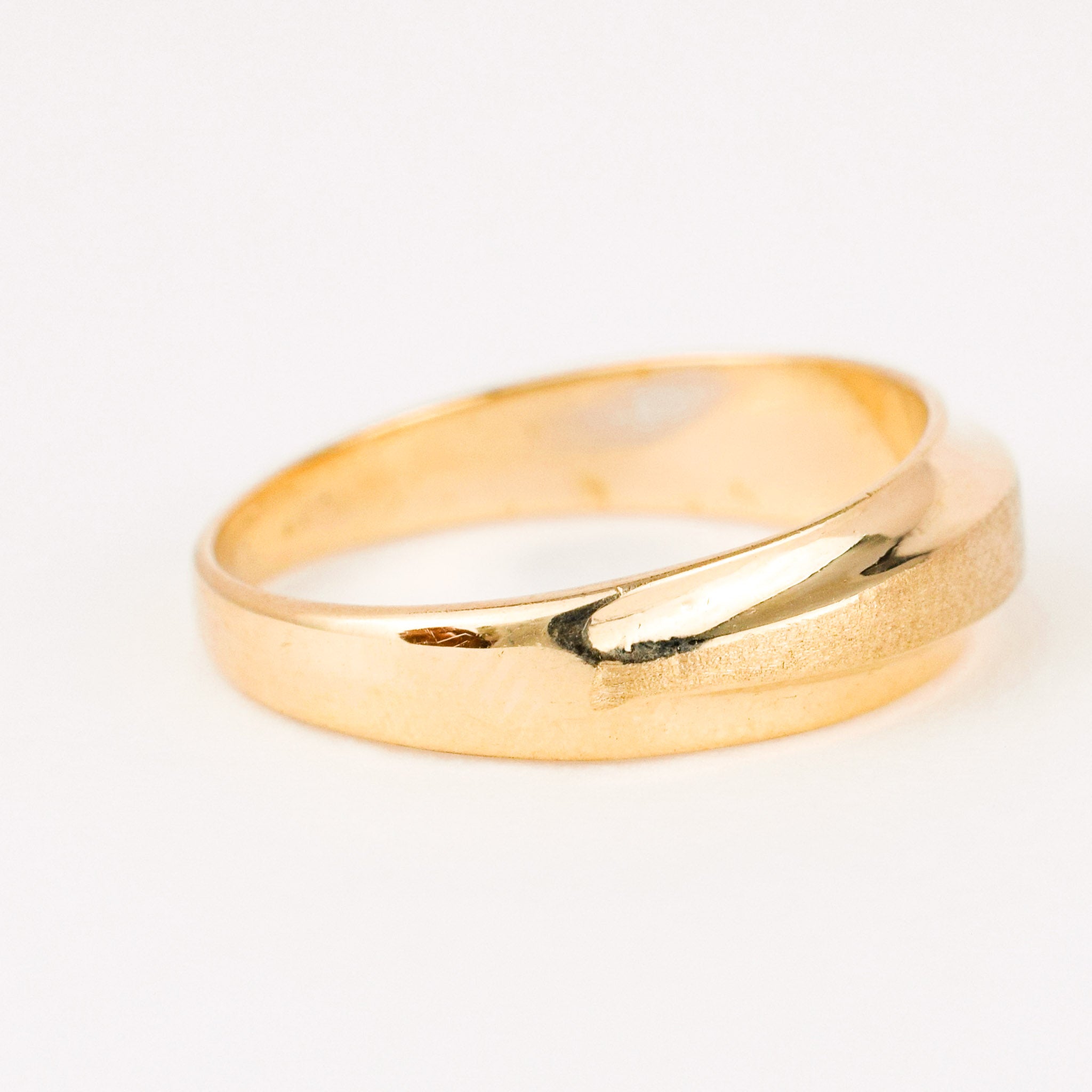 vintage gold brushed band