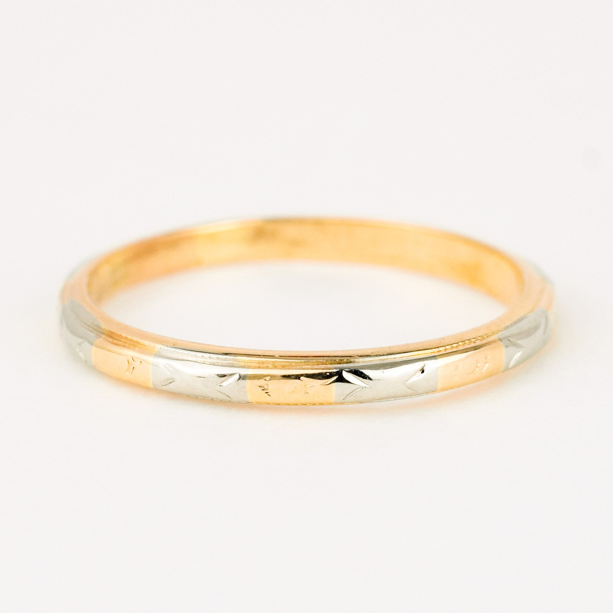 vintage gold intricate two-toned wedding band