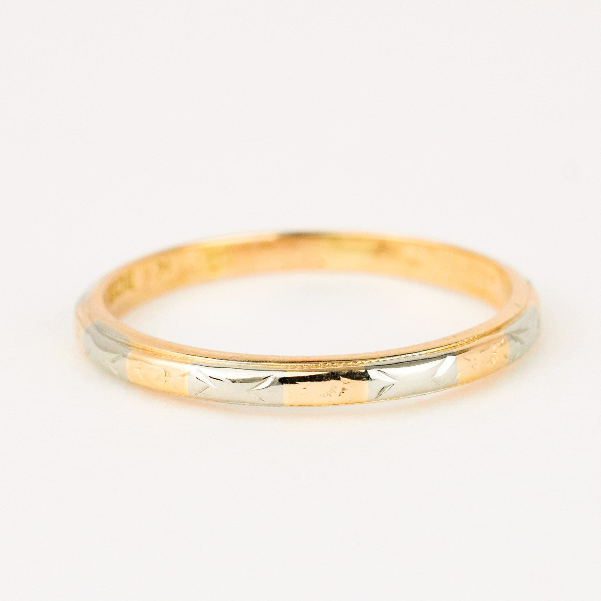 vintage gold intricate two-toned wedding bandvintage gold intricate two-toned wedding band