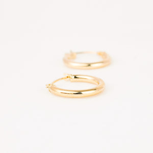 vintage gold 14k hoop earrings 