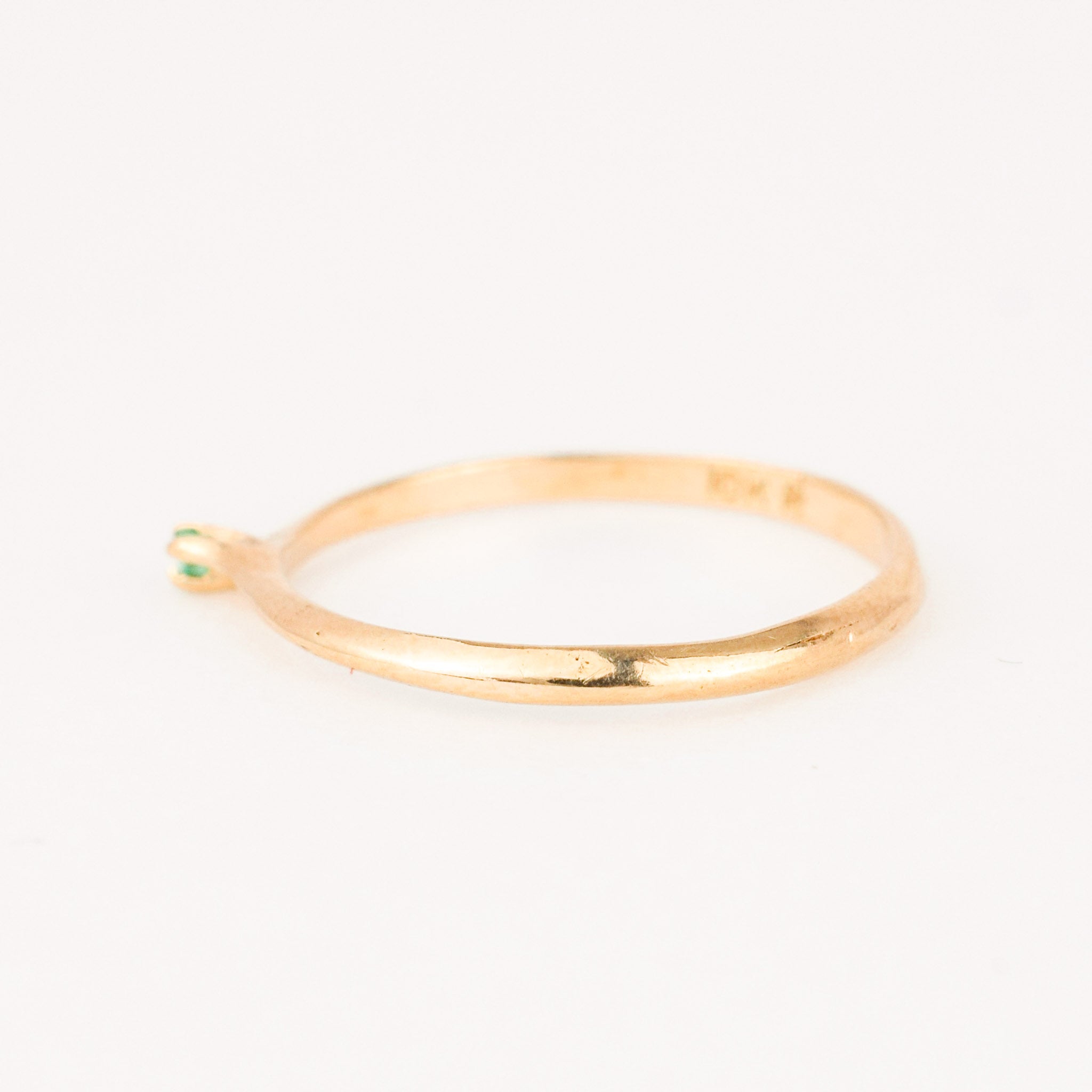 dainty emerald gold ring 
