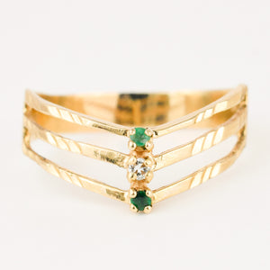 vintage gold emerald and diamond wishbone ring