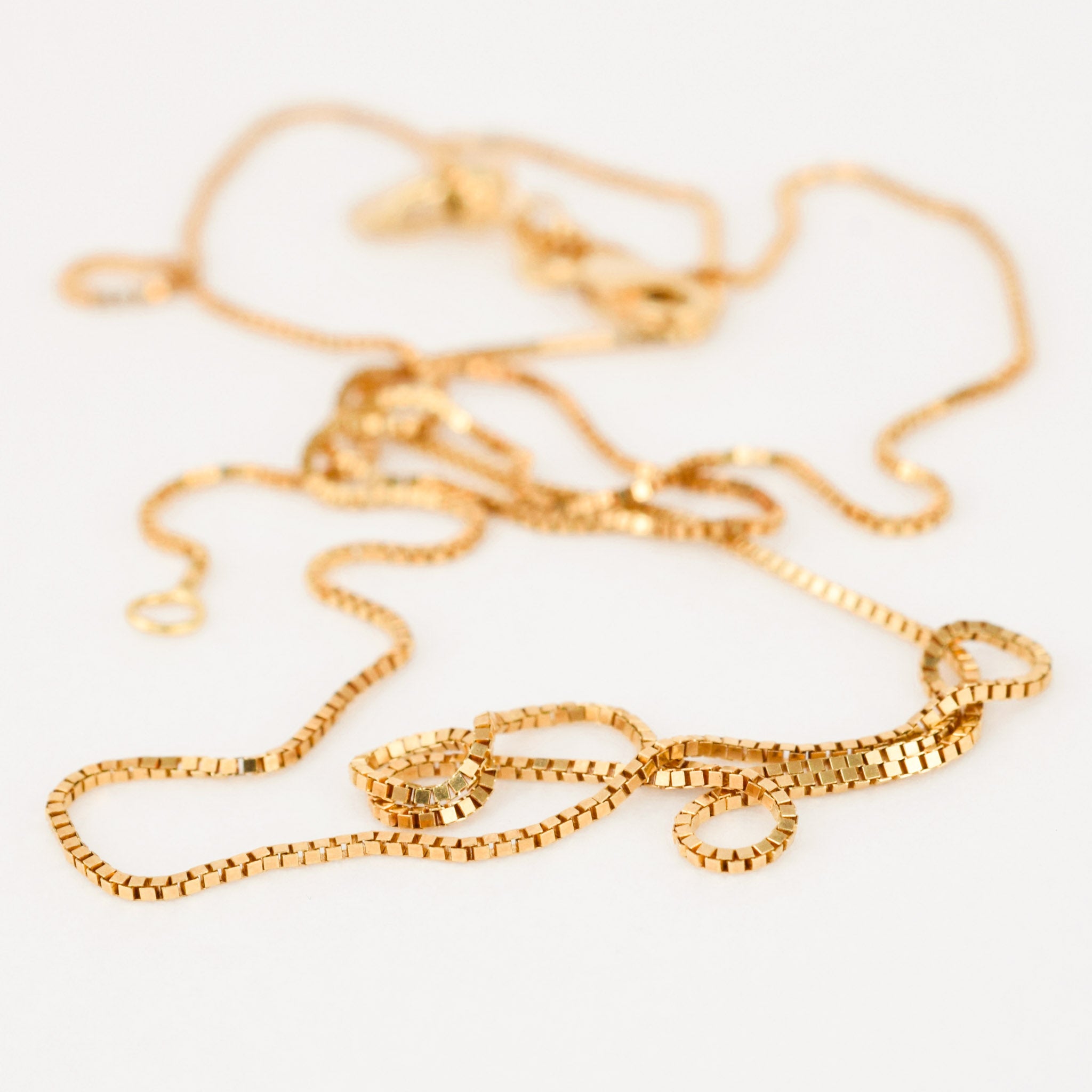 vintage gold adjustable box chain necklace