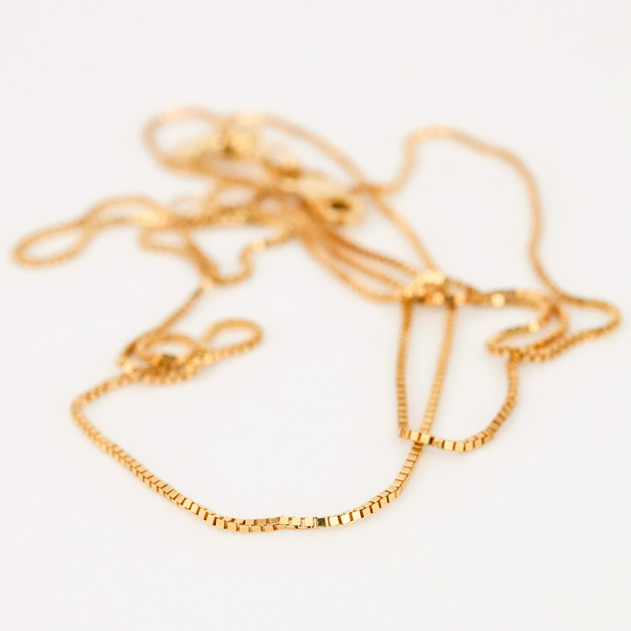 vintage gold adjustable box chain necklace