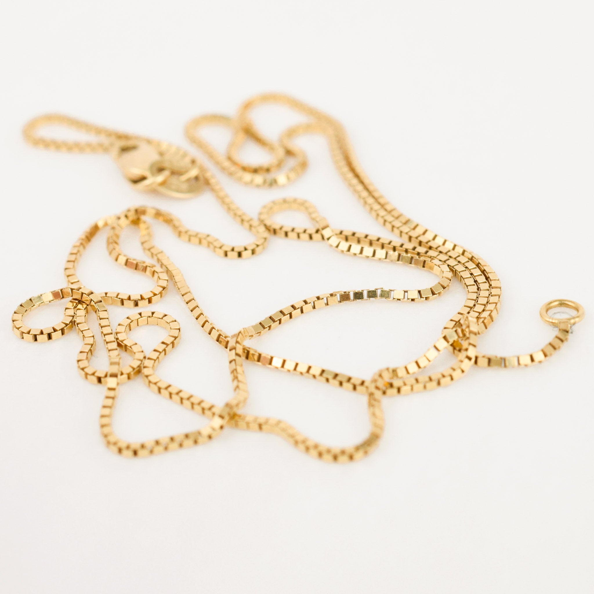 vintage gold box chain necklace