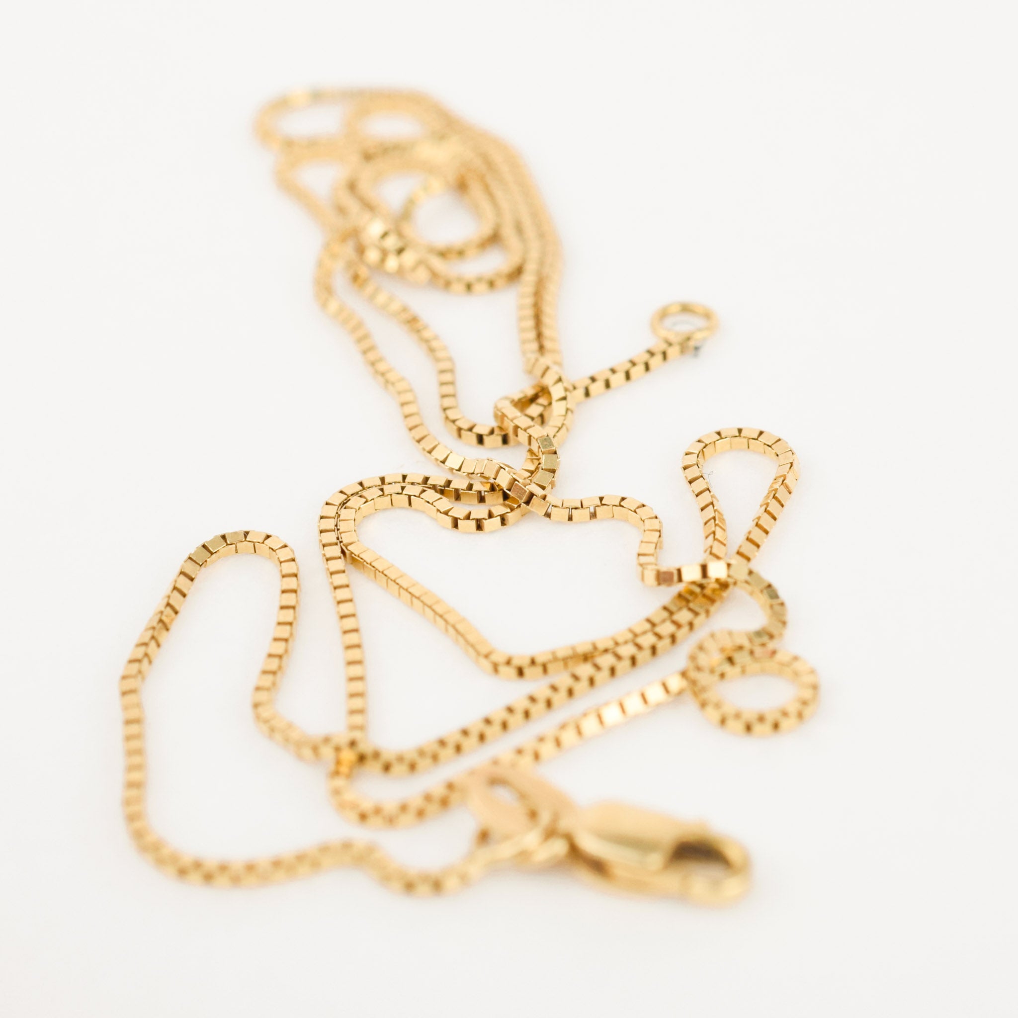 vintage gold box chain necklace
