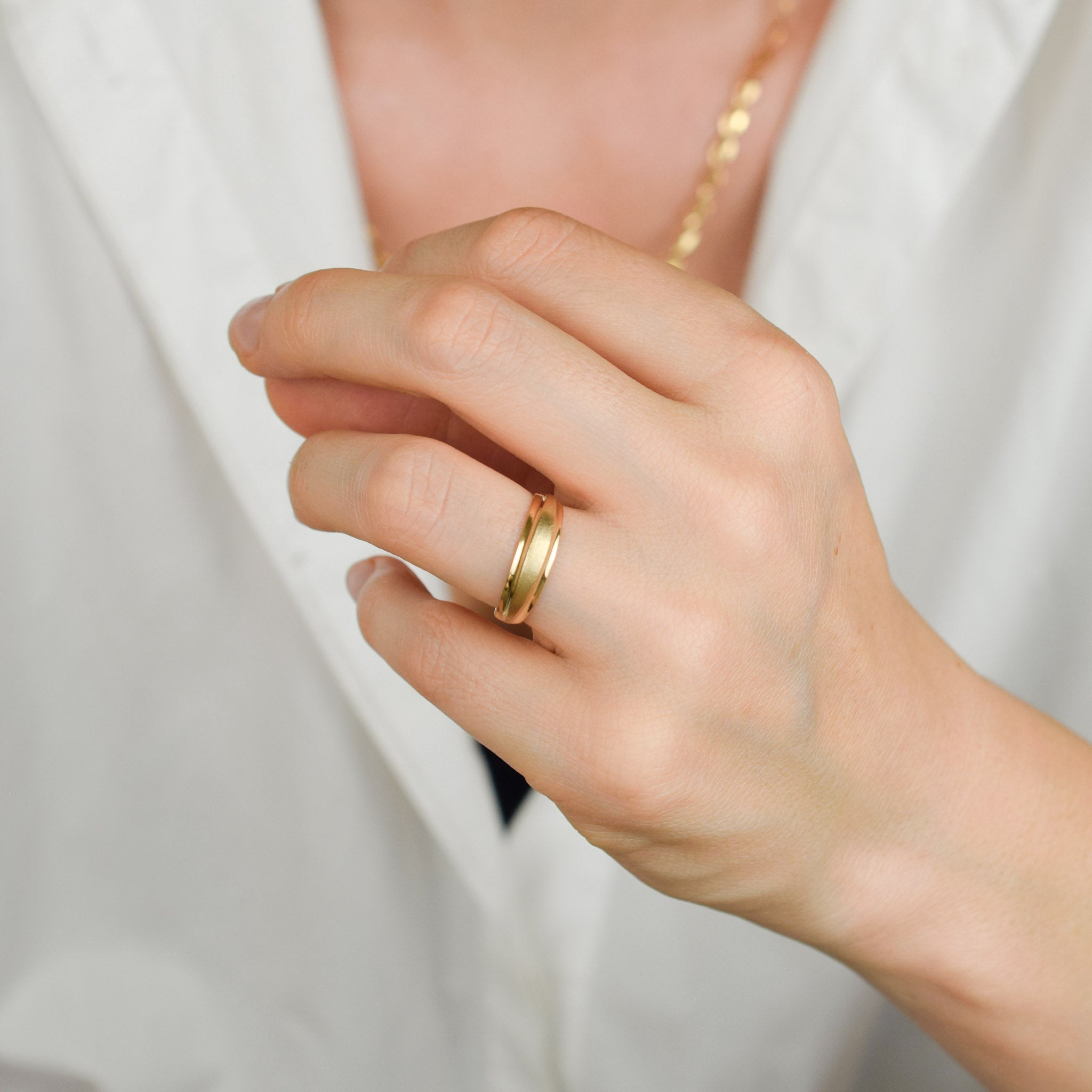 vintage gold brushed band