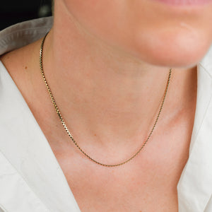 vintage gold flat chain necklace