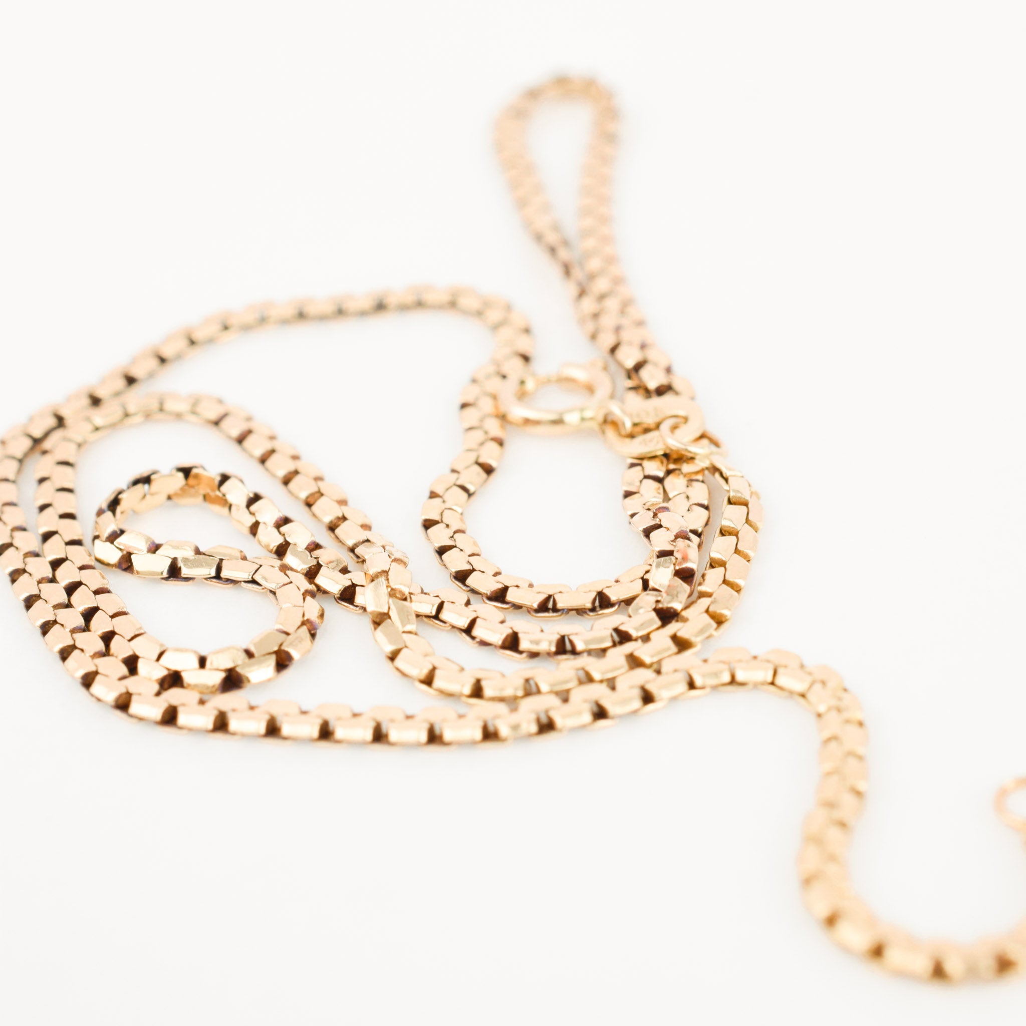 vintage gold flat chain necklace