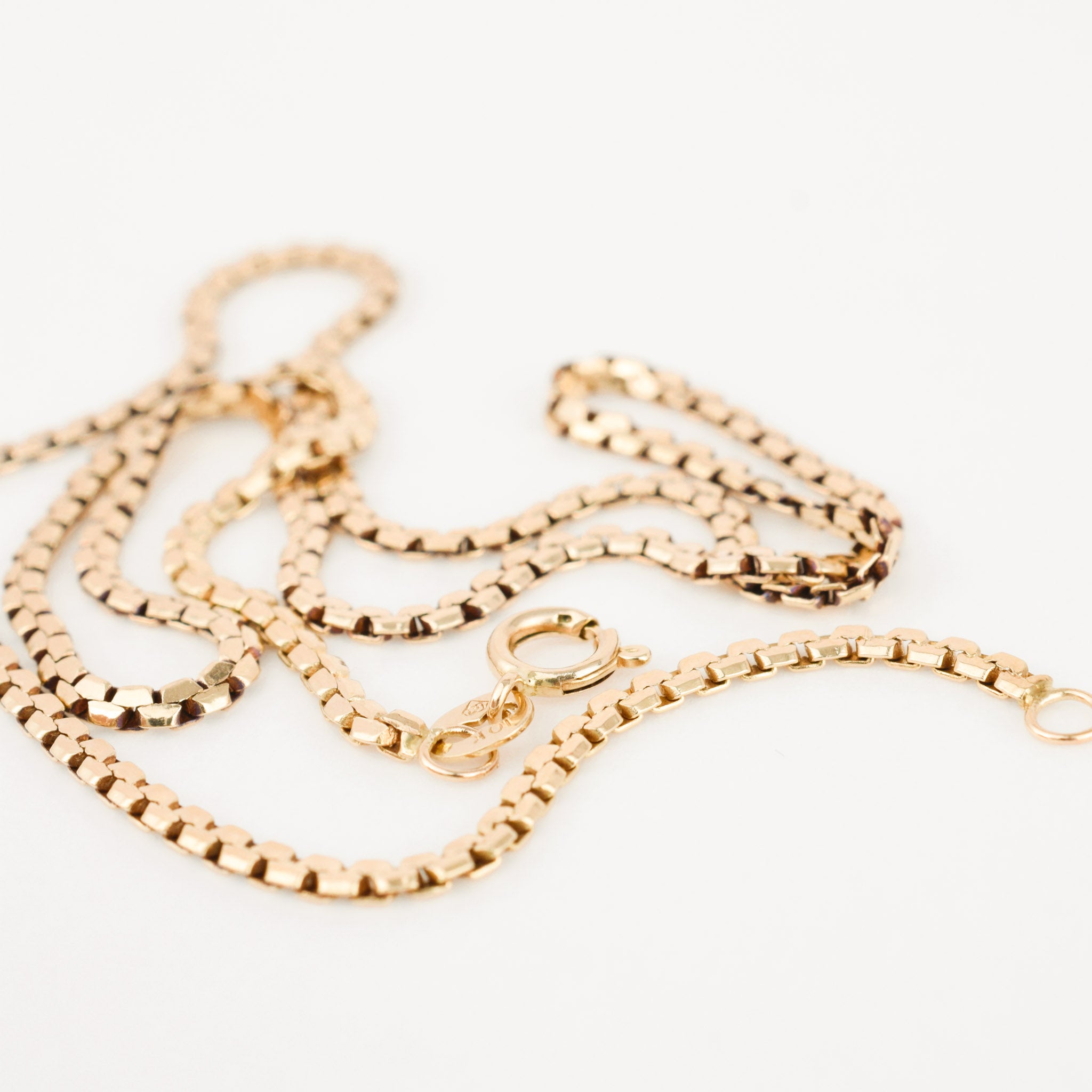 vintage gold flat chain necklace