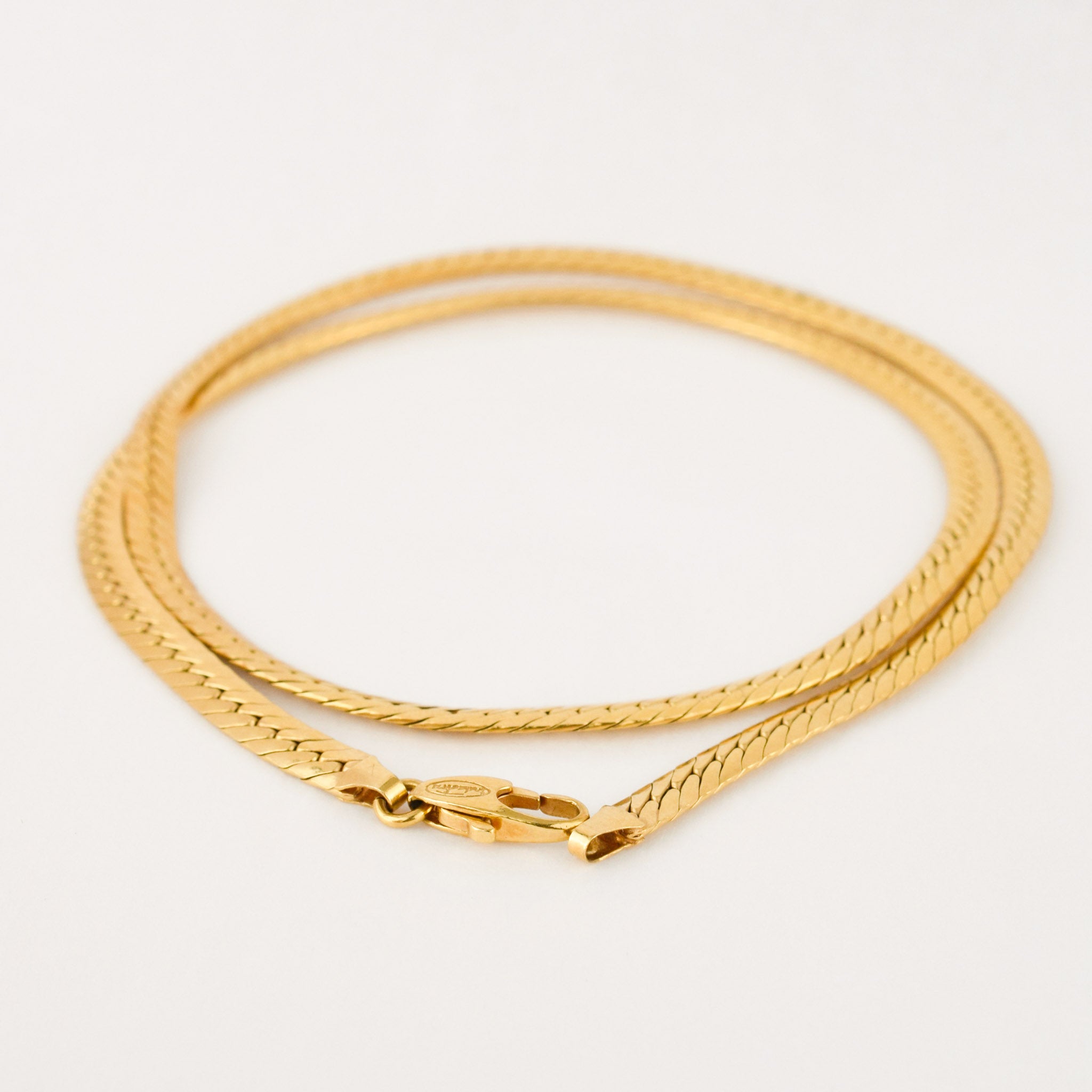 vintage 18k gold 17.5" Herringbone Necklace