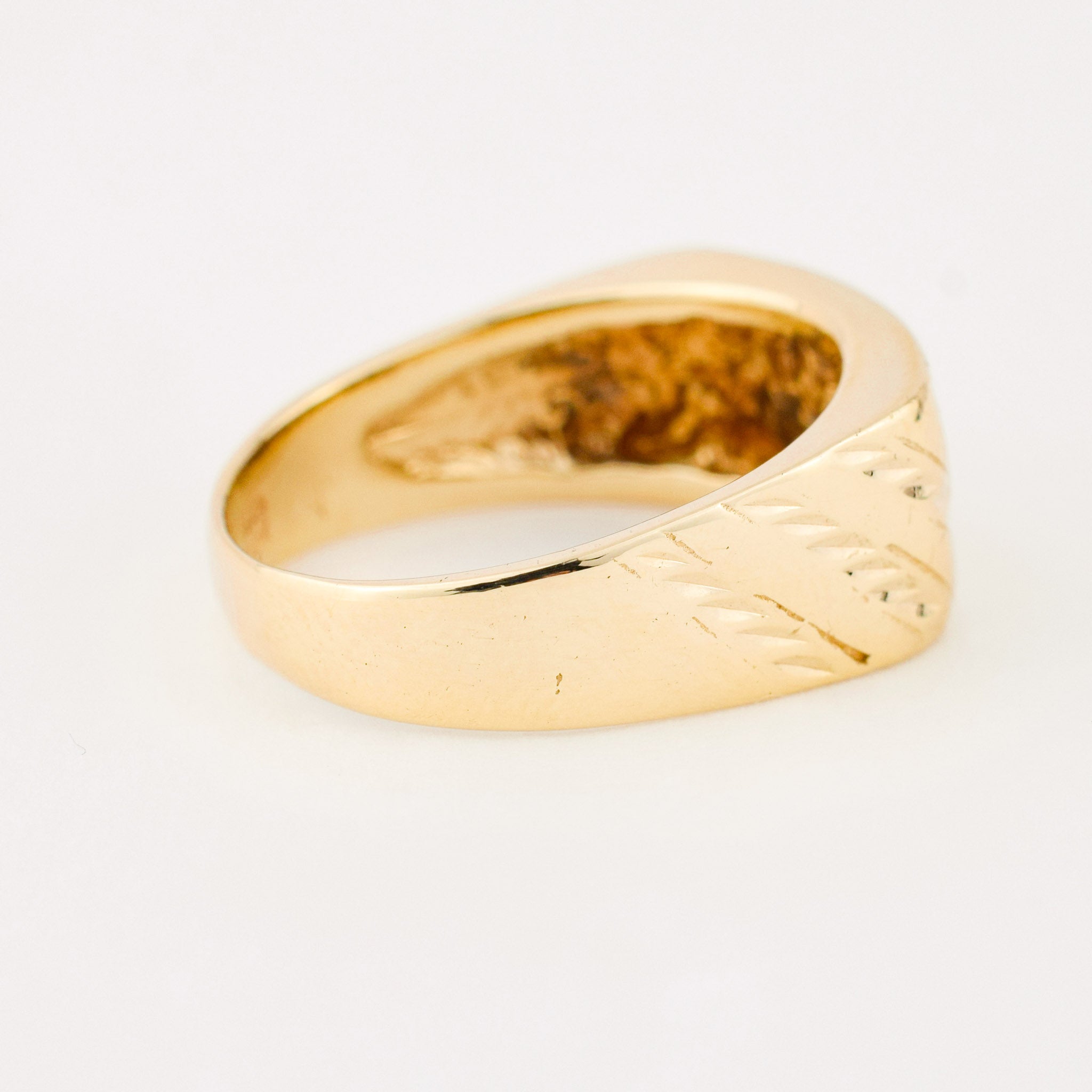 vintage gold square signet ring