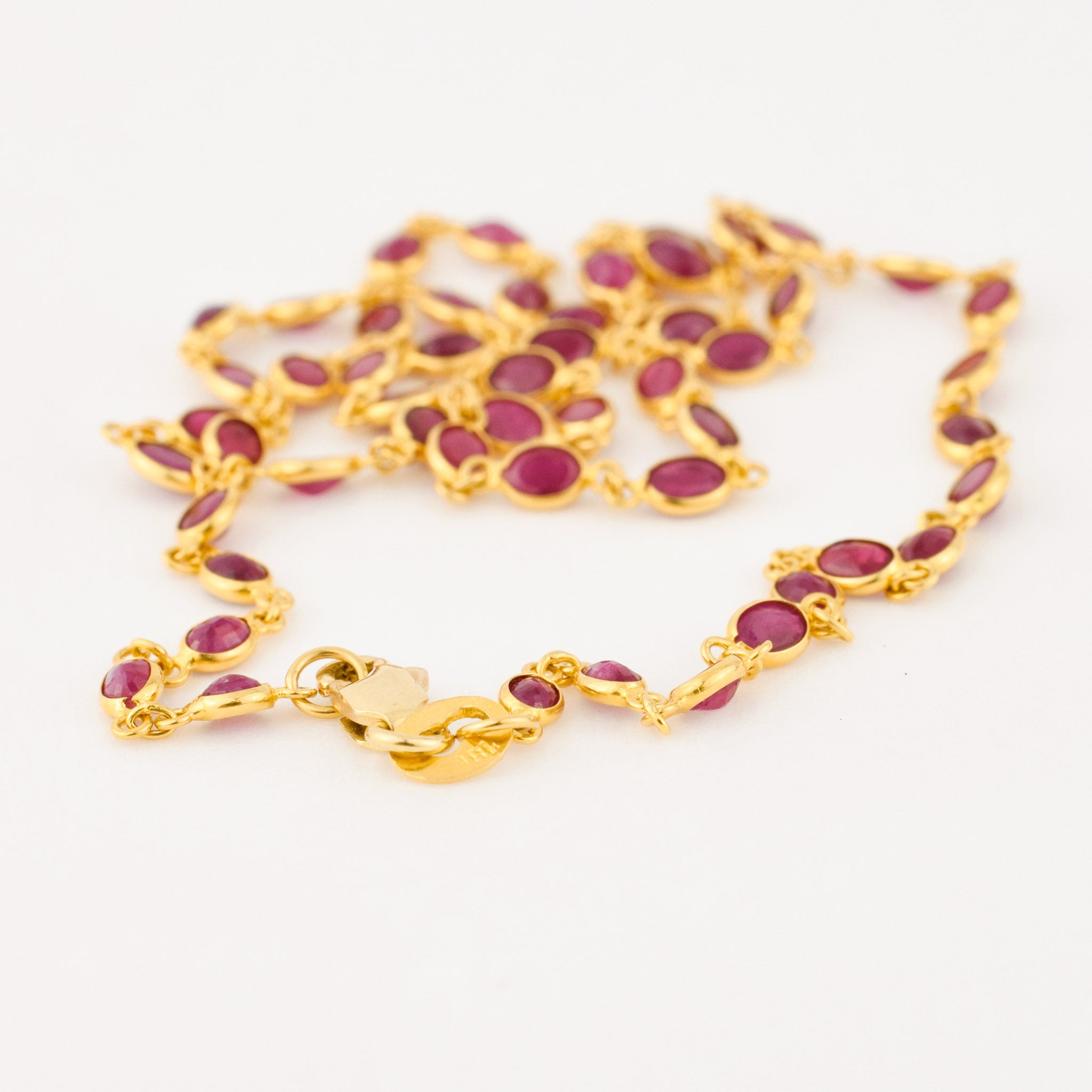 exquisite vintage 18k ruby necklace 