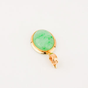 vintage gold cabochon jade pendant 