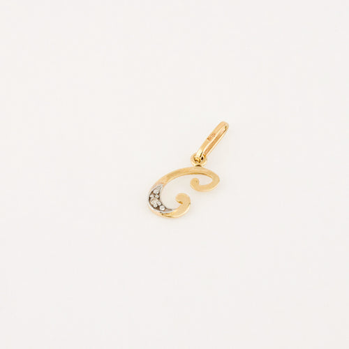 vintage gold 'c' charm pendant 