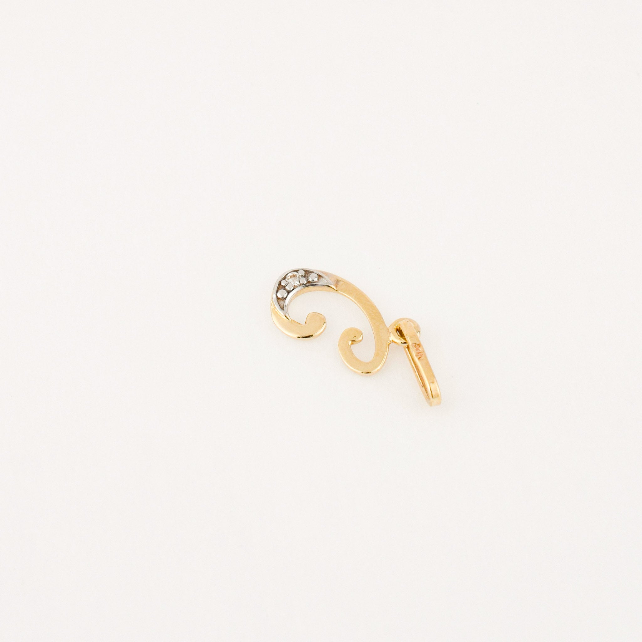 vintage gold 'c' charm pendant 