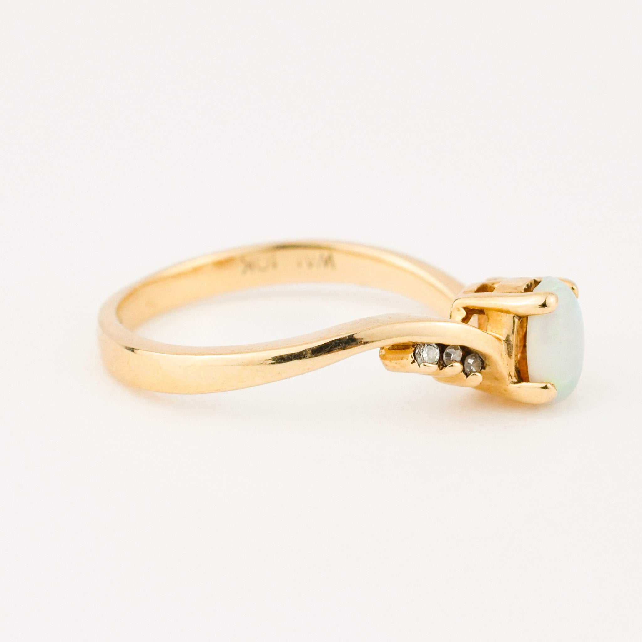 vintage gold opal and diamond ring 