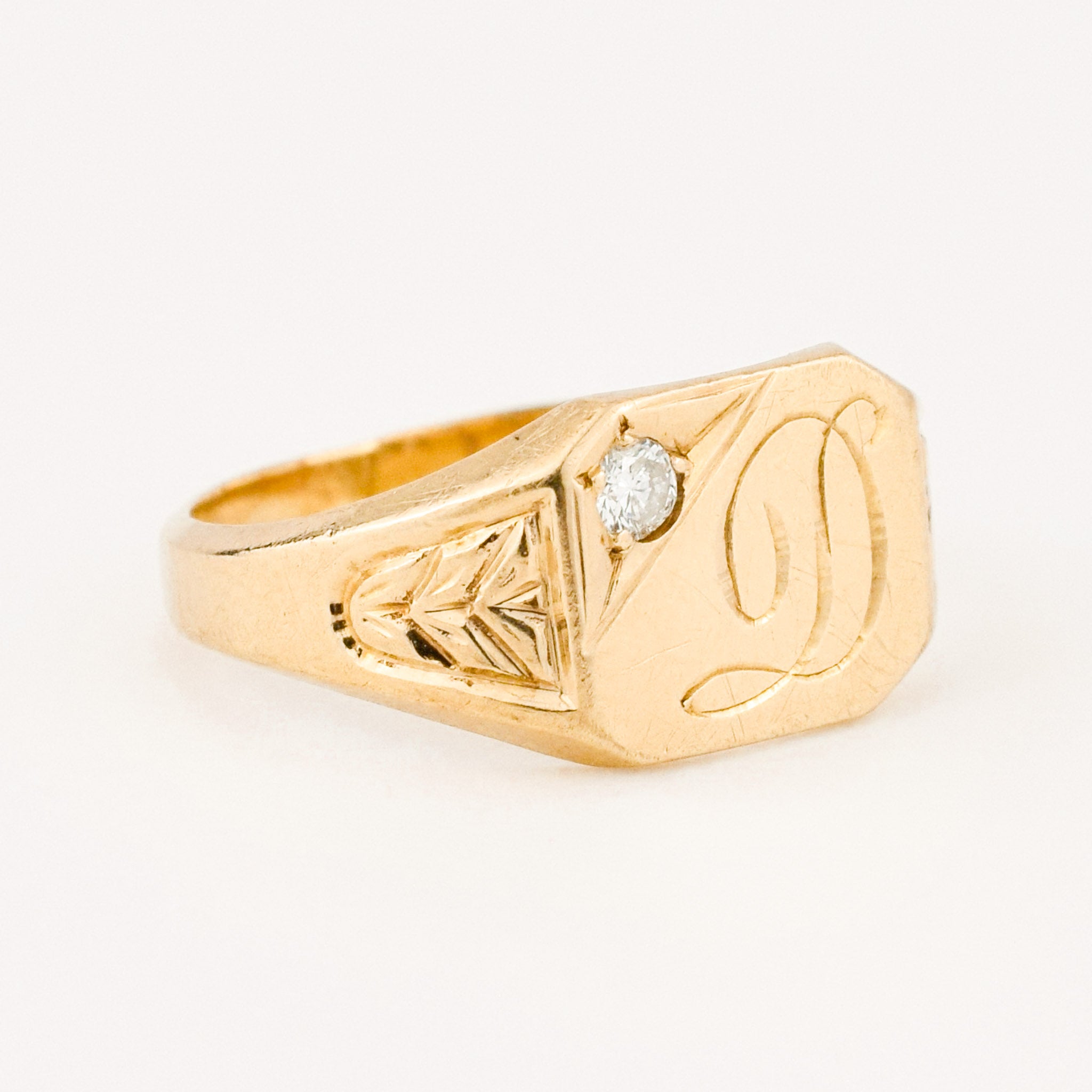 'D' Signet Ring
