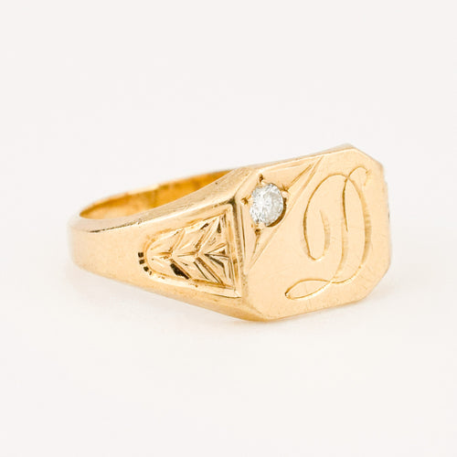 'D' Signet Ring