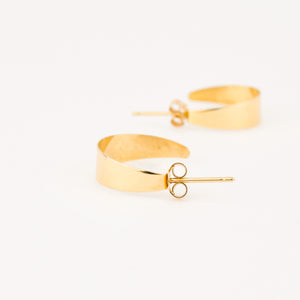 vintage gold sleek hoop earrings 
