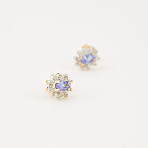 tanzanite diamond cluster stud earrings 