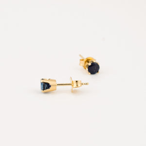 vintage gold sapphire stud earrings 