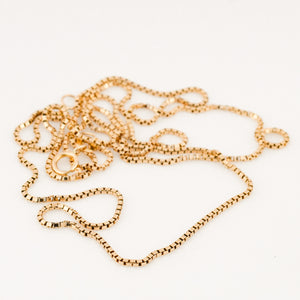 vintage gold 22" box chain necklace