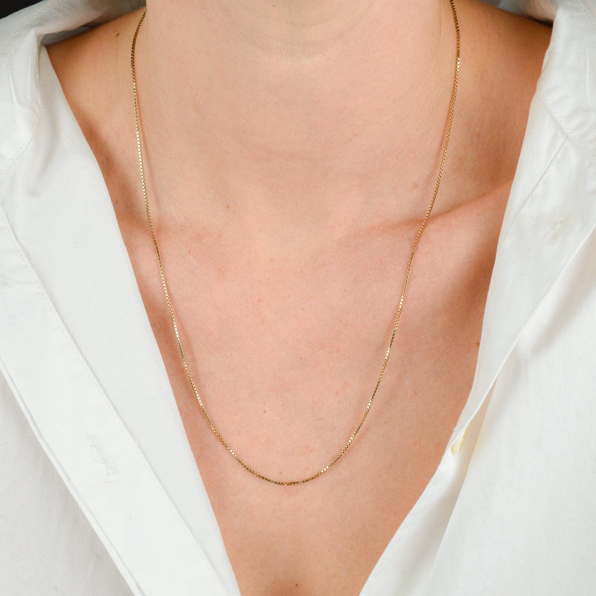 vintage gold 22" box chain necklace