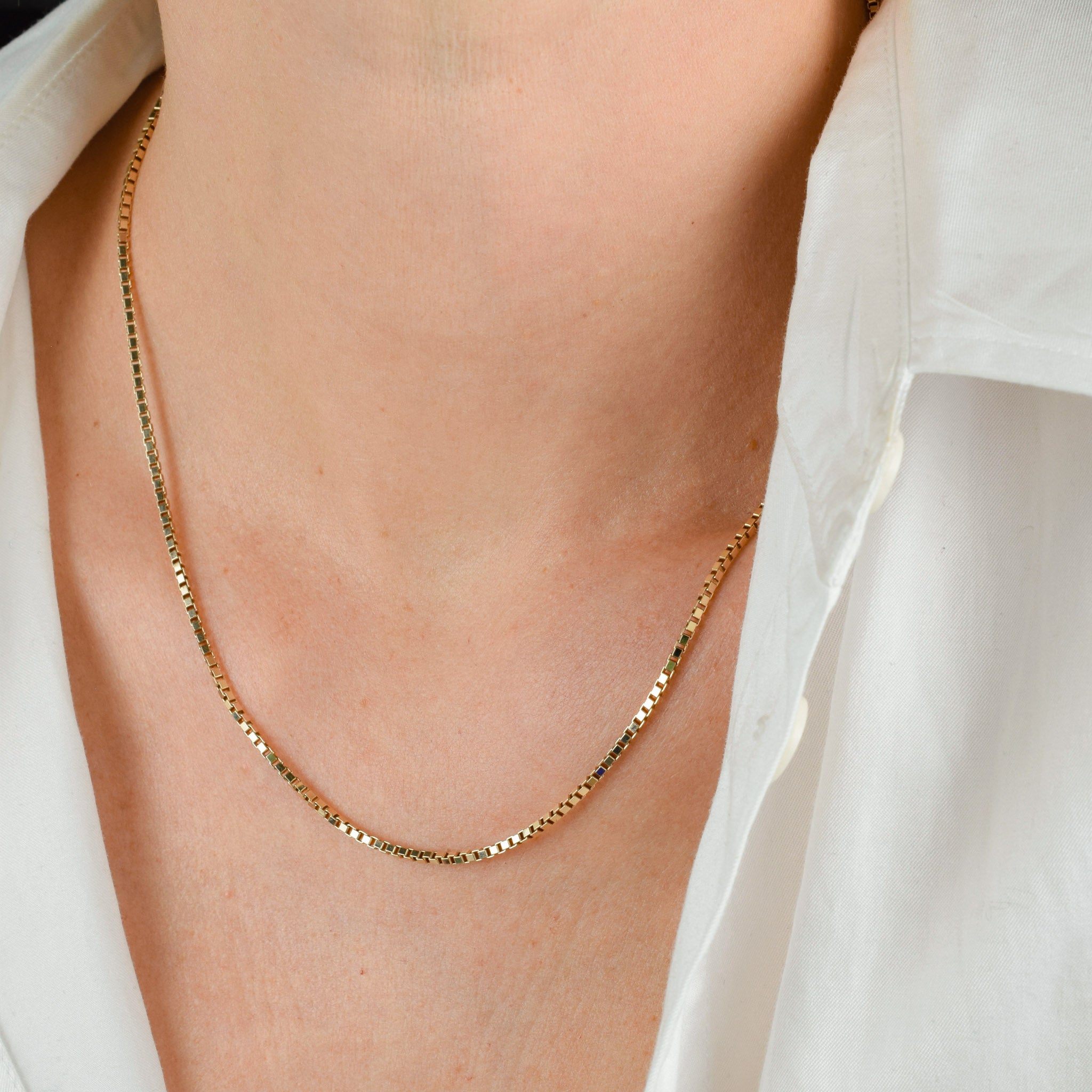 vintage gold chunky box chain necklace