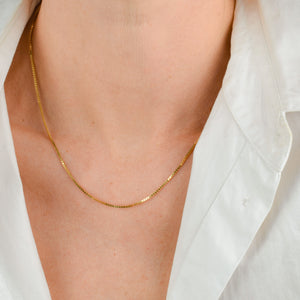 vintage gold box chain necklace