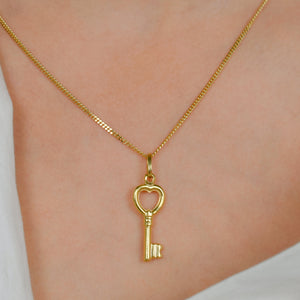 vintage gold heart key pendant