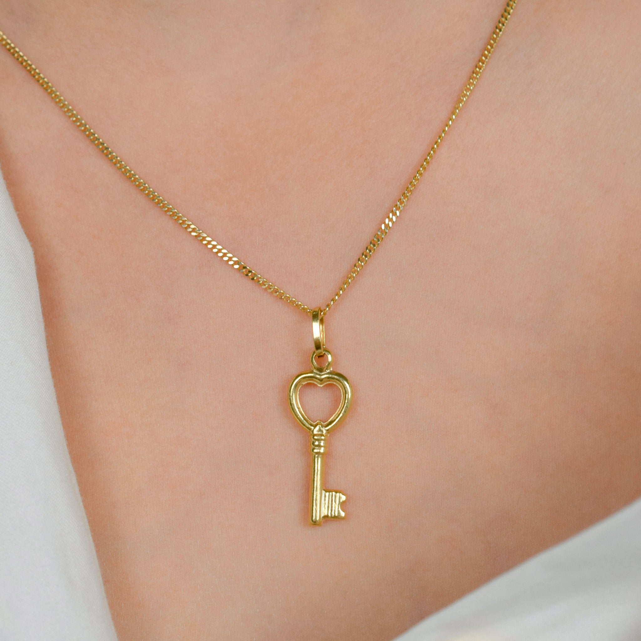 vintage gold heart key pendant