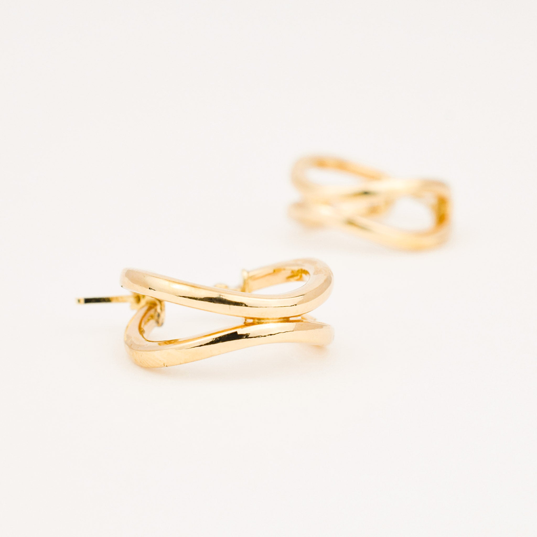vintage 14k gold hoop earrings 