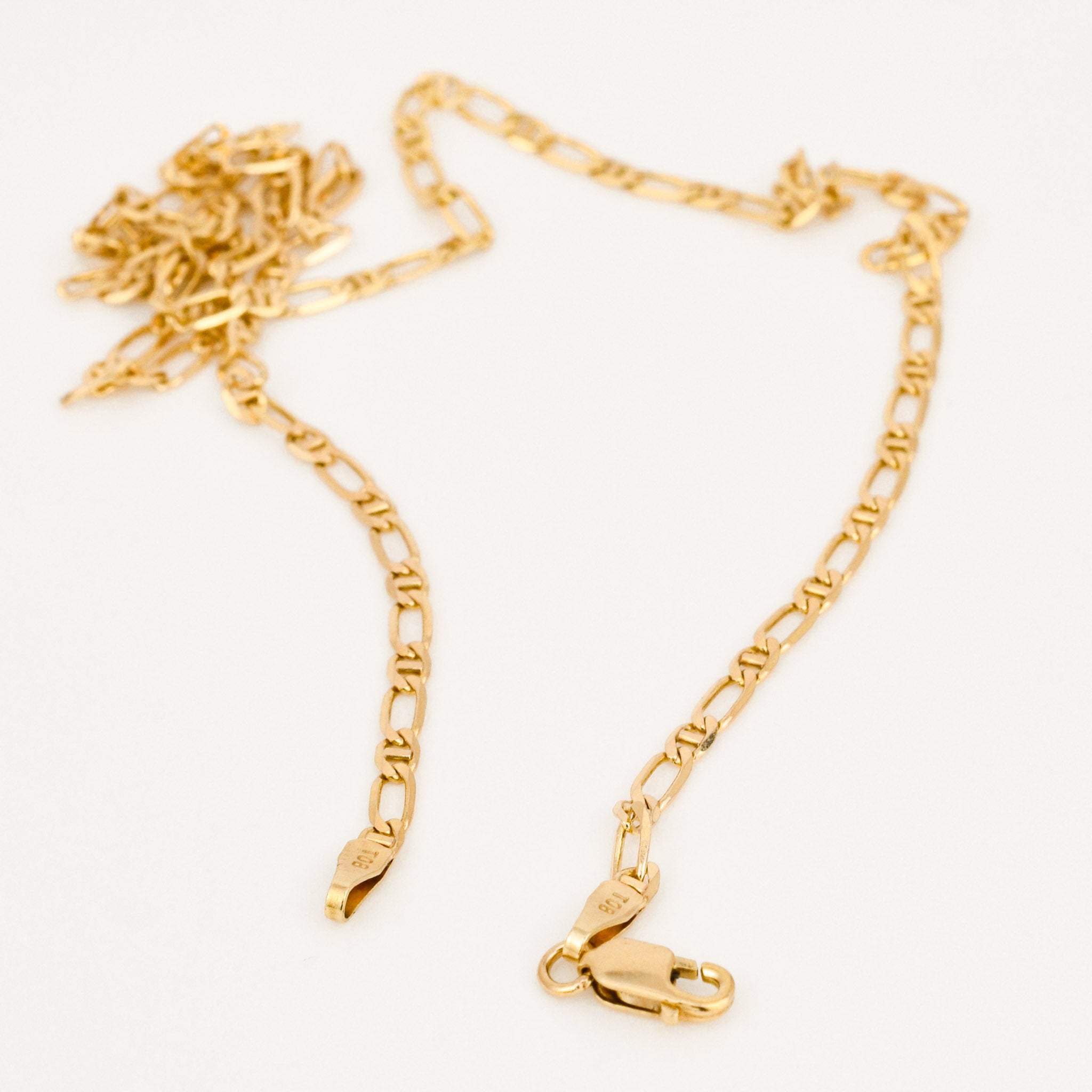 vintage gold 16" Mariner link necklace
