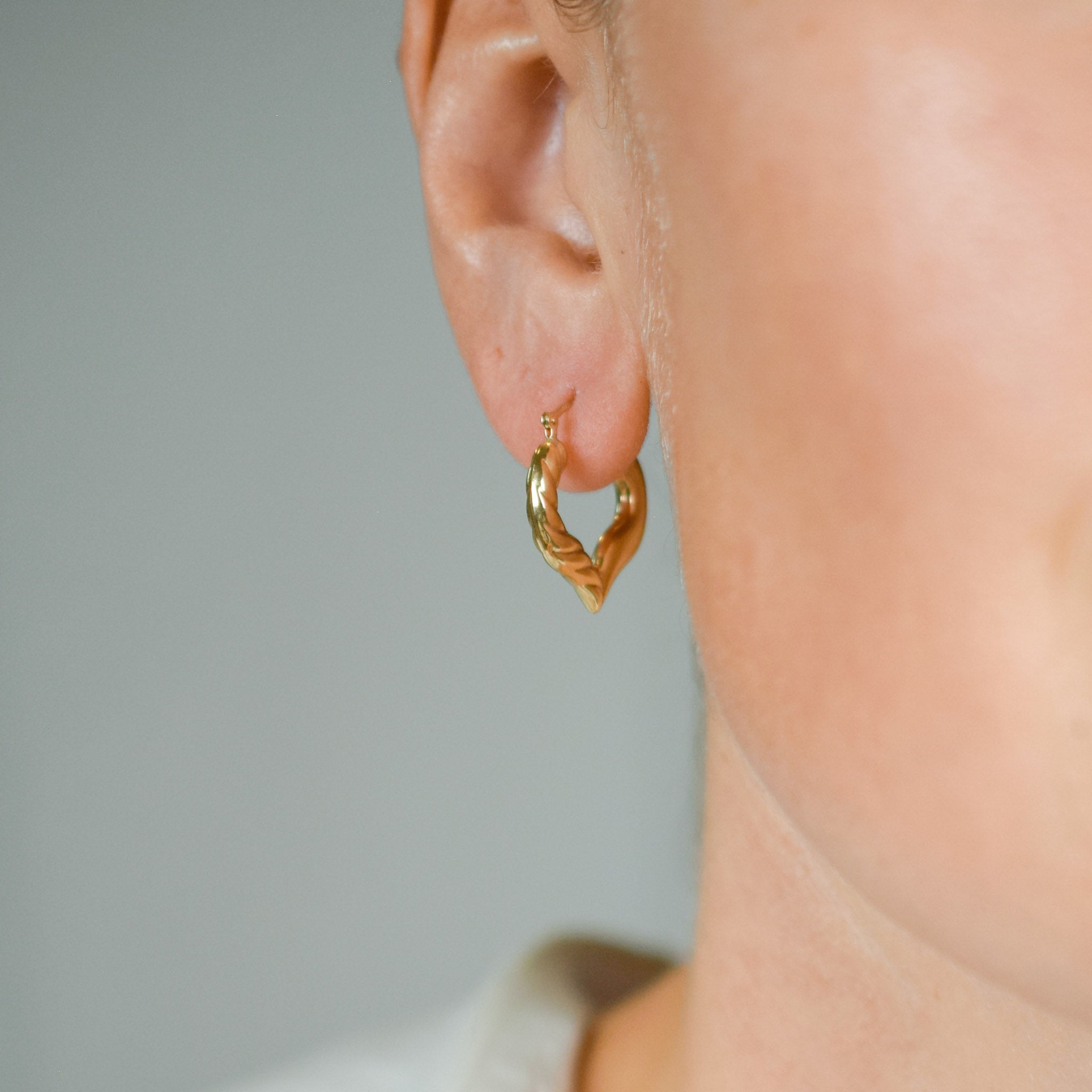 20.8 mm Heart Shaped Gold Hoops