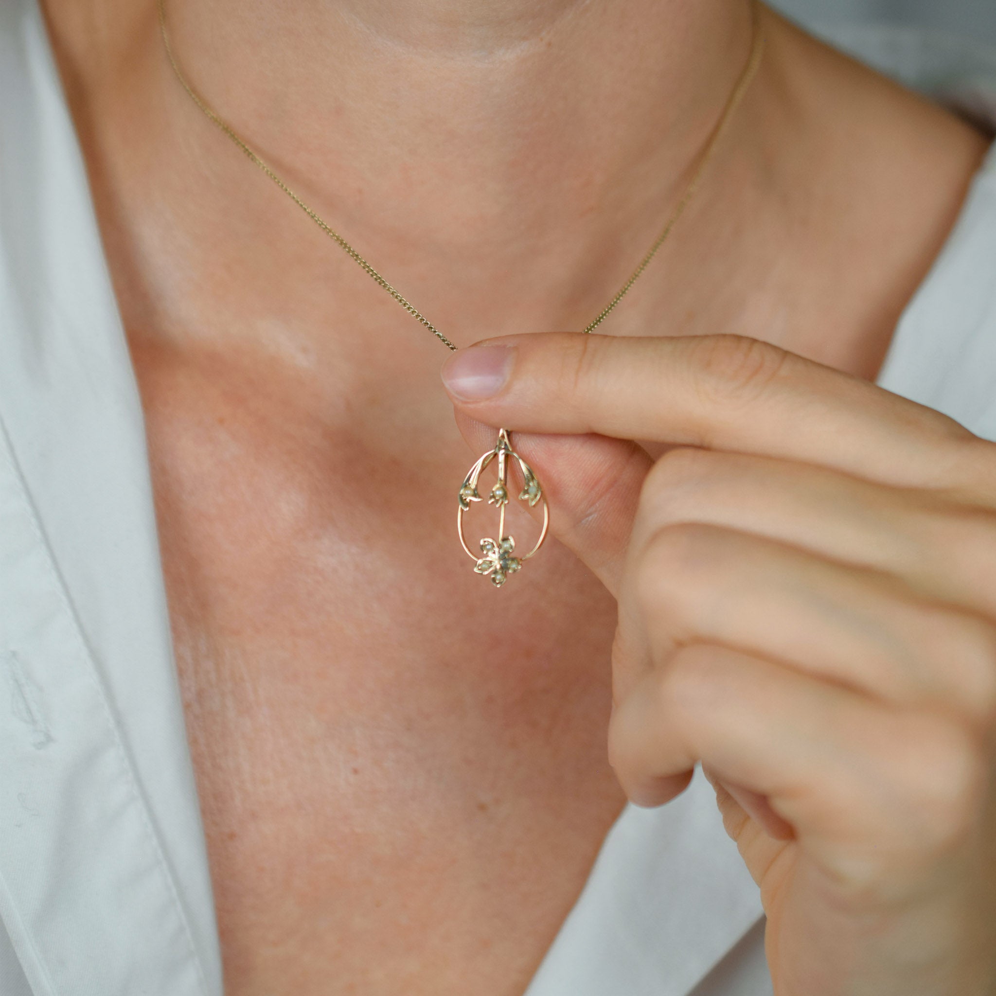 vintage gold seed pearl pendant 