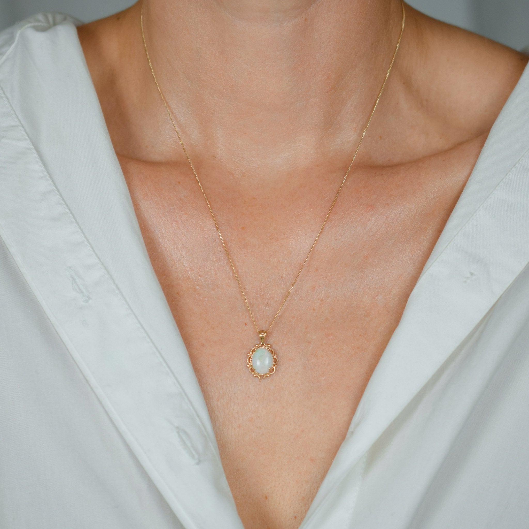 vintage gold opal necklace