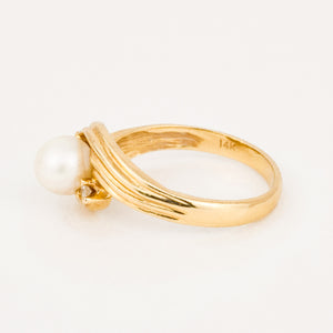 vintage gold pearl and diamond ring 