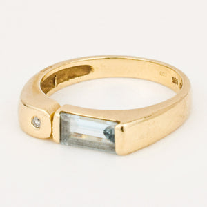 vintage aquamarine and diamond ring 