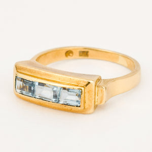 vintage 18k blue topaz saddle ring 