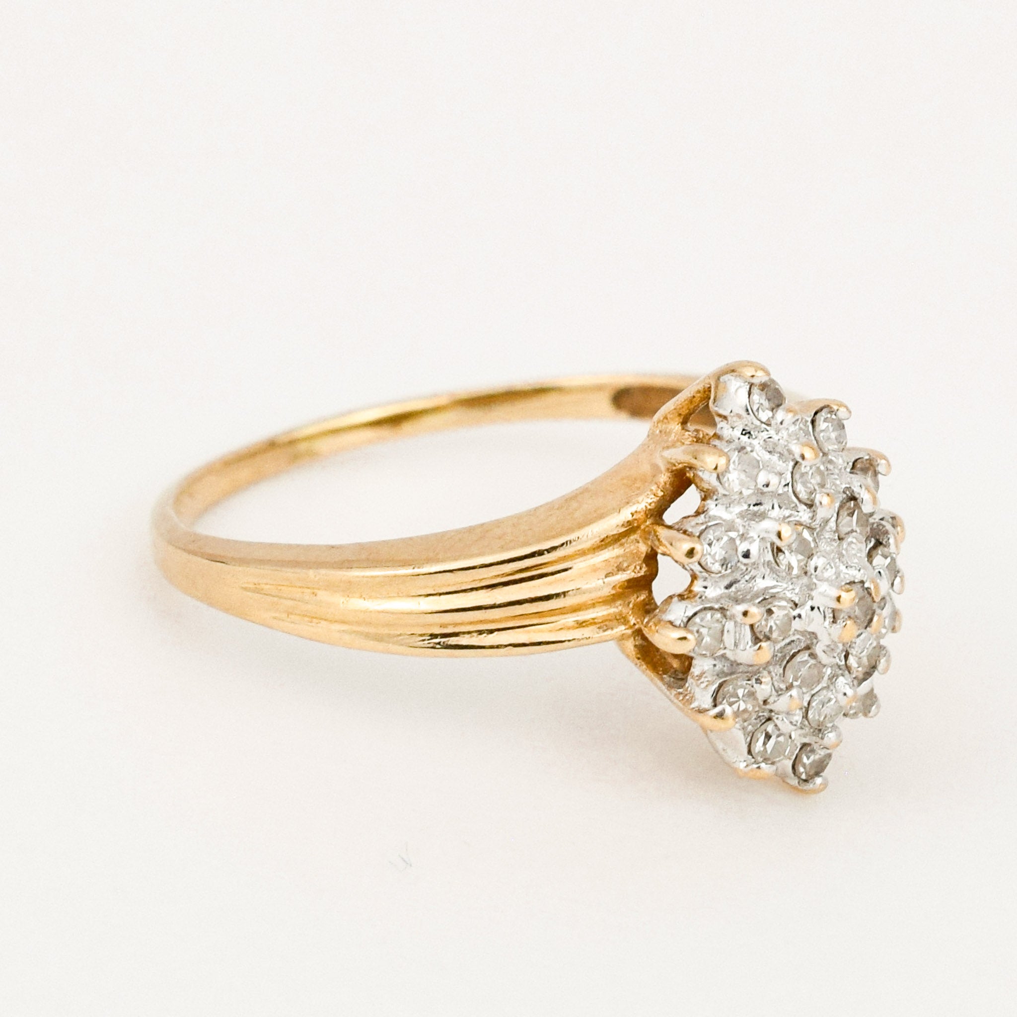 vintage gold  dreamy cluster ring 