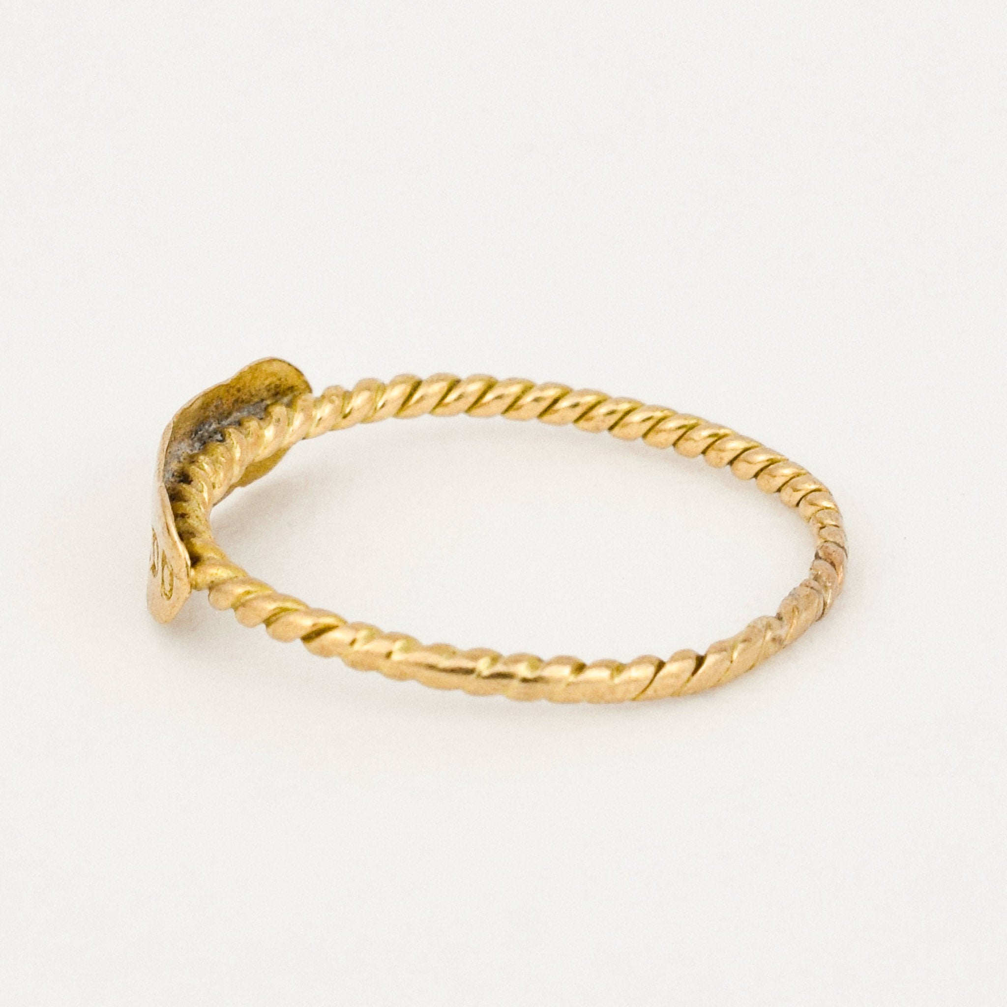 antique memory mourning ring, folklor vintage jewelry canada