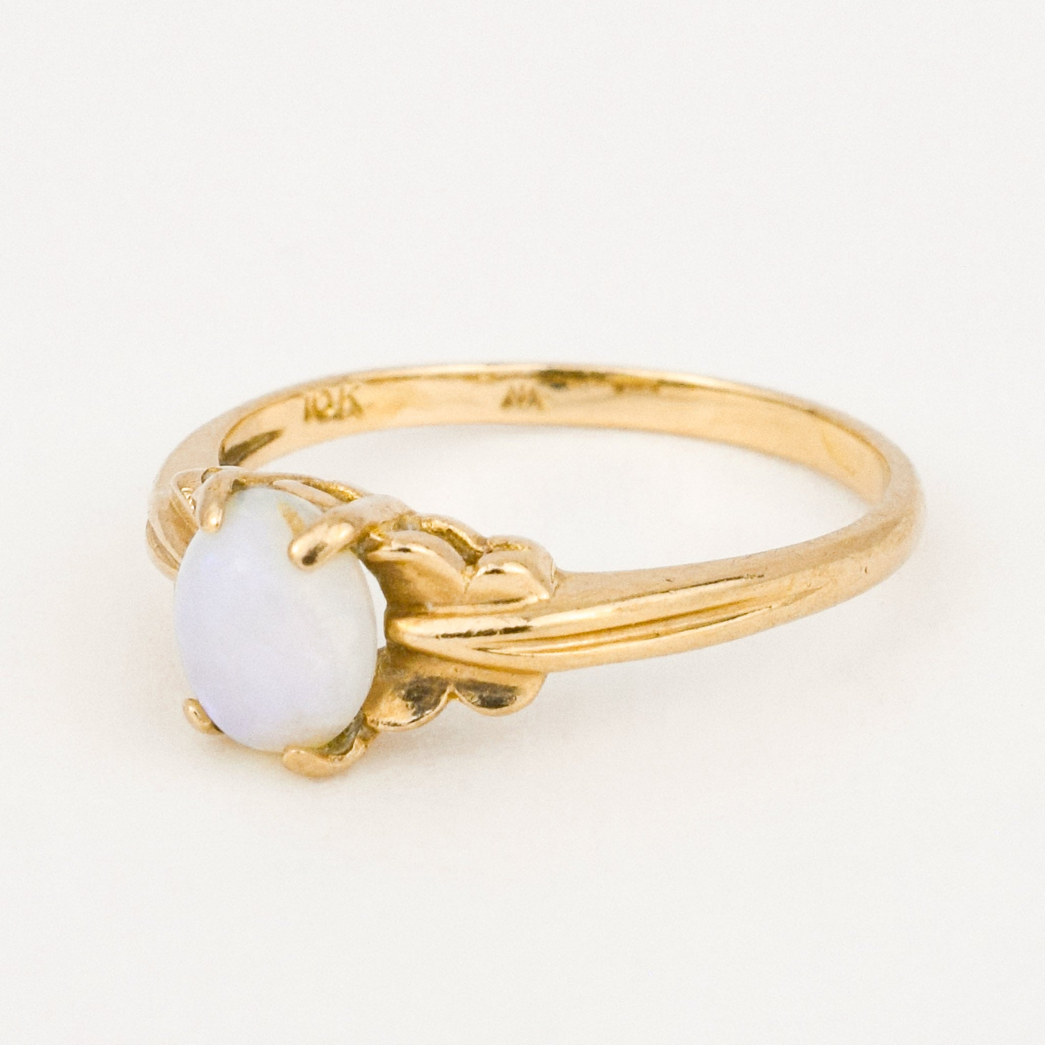 vintage gold opal ring 