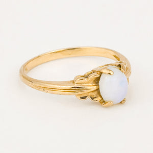 vintage gold opal ring 