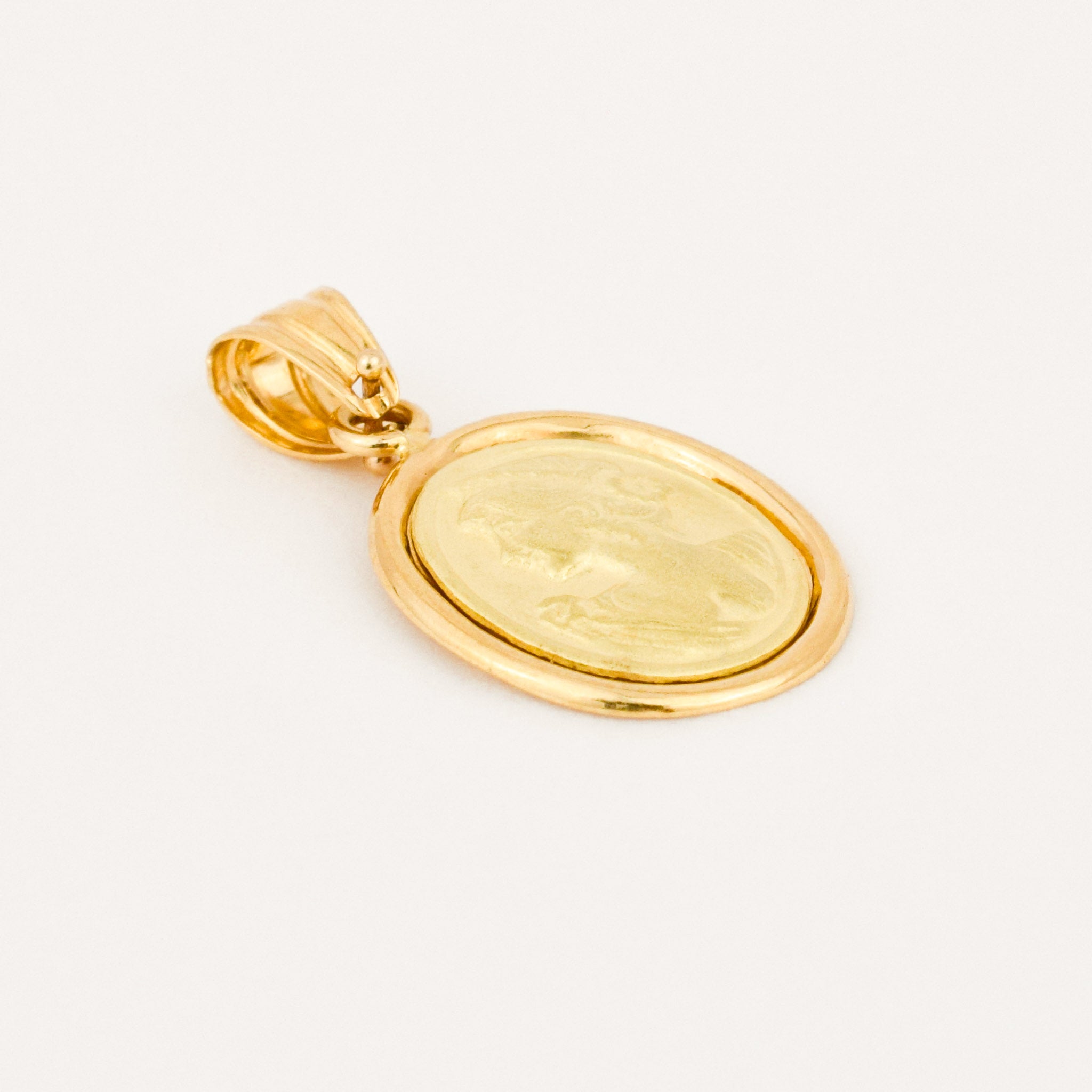 vintage gold cameo charm 