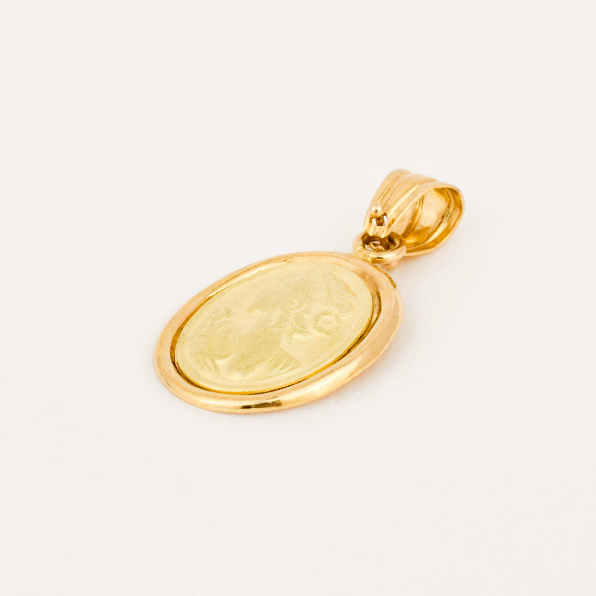 vintage gold cameo charm 