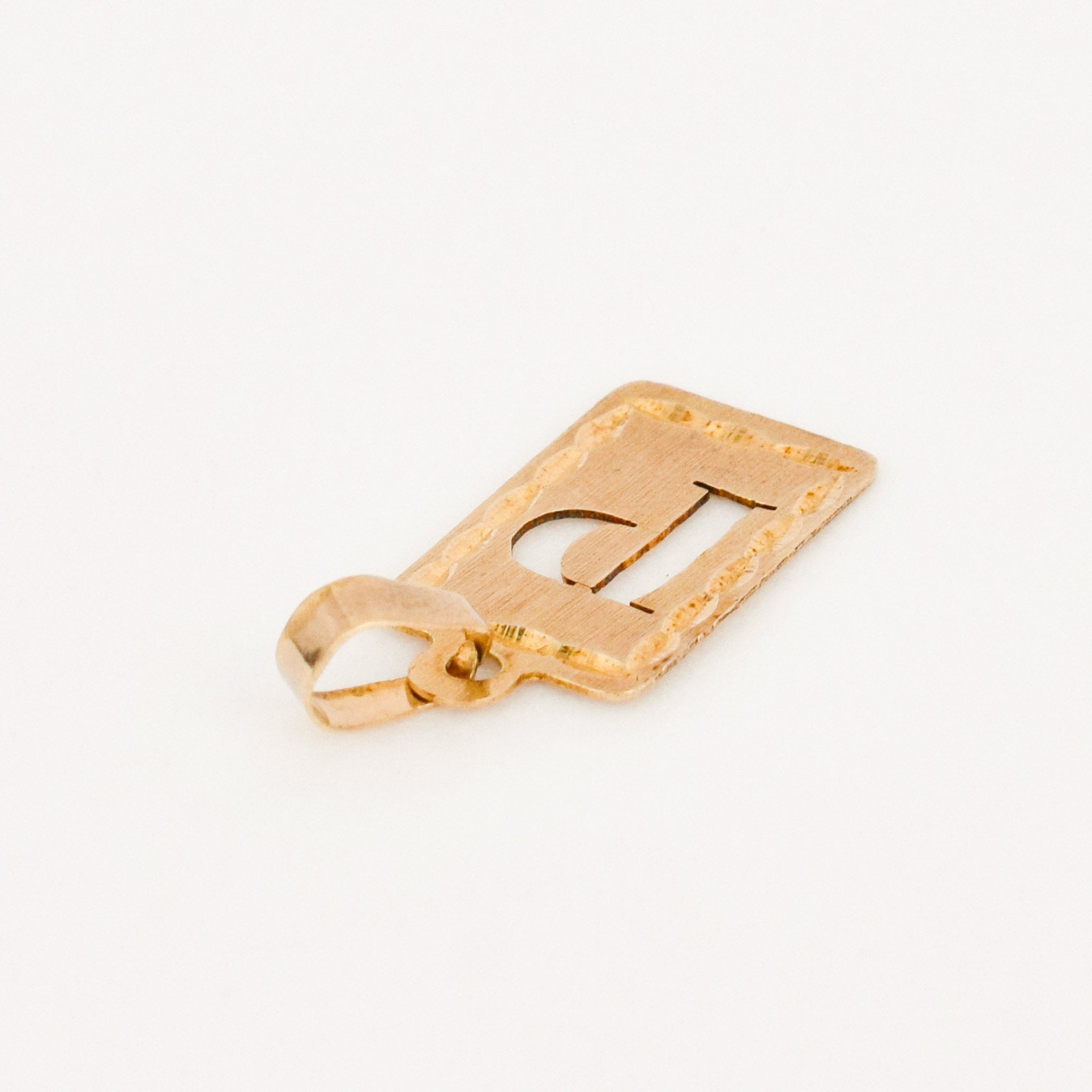 vintage 'p' charm pendant 