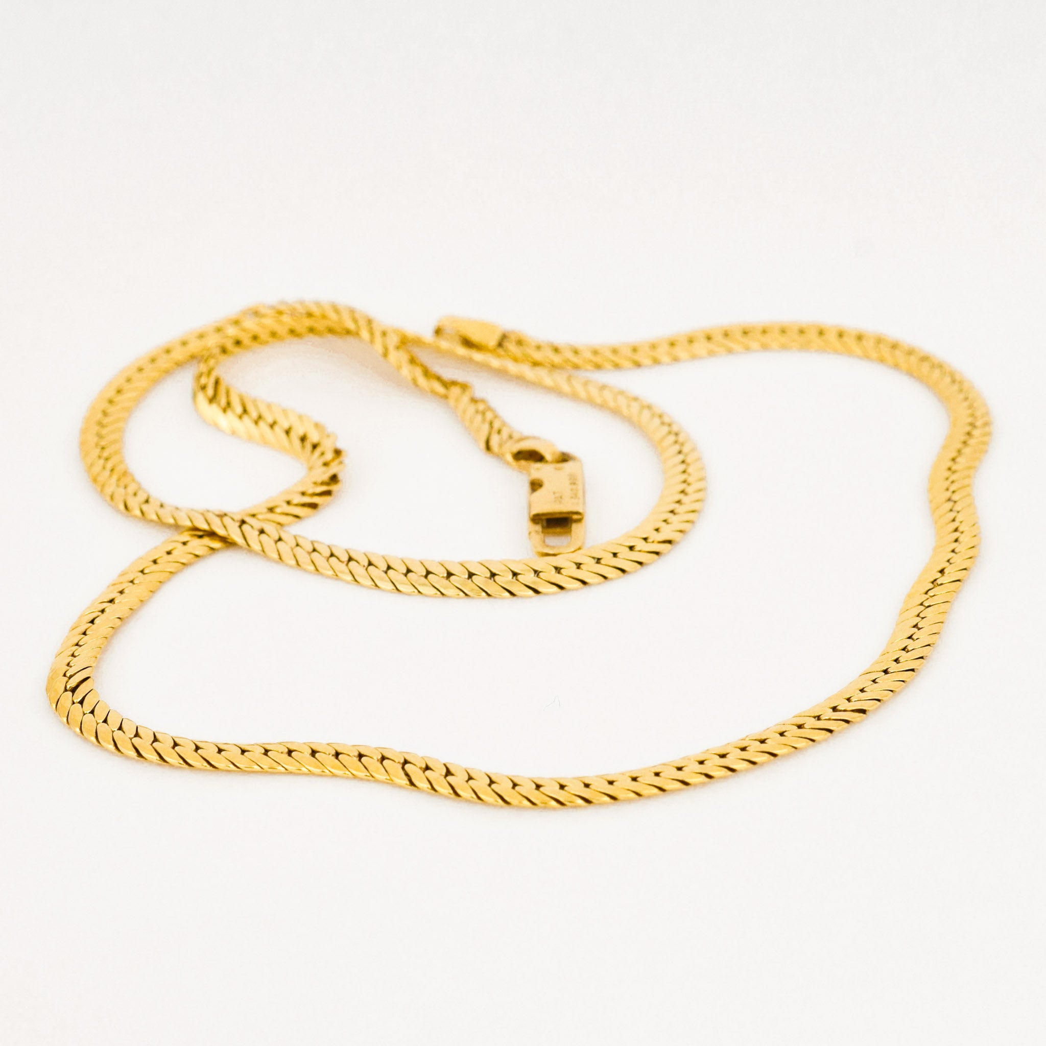 vintage 18k gold herringbone necklace 
