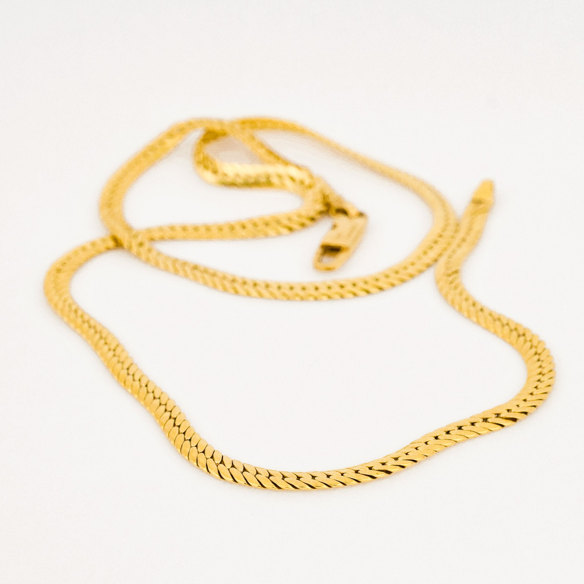 vintage 18k gold herringbone necklace 